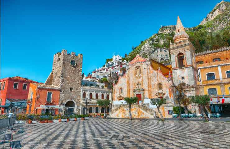 piazza di taormina